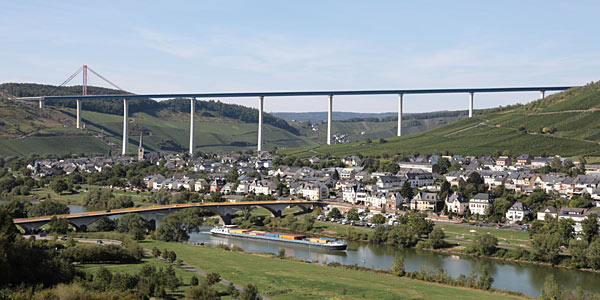 Rheinland-Pfalz: Brcke der Superlative fertiggestellt