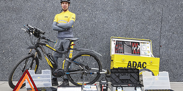 ADAC-Pannenhilfe kommt mit dem Fahrrad