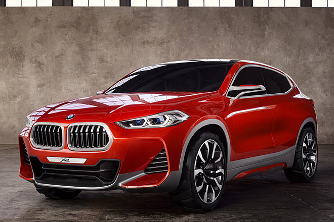 Wichtigstes Exponat von BMW auf dem Pariser Salon ist der Concept X2, ein etwas überzeichneter Ausblick auf ein X2-Serienmodell