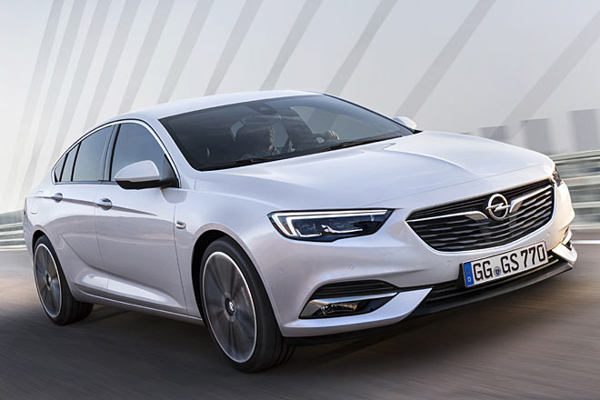Und noch einmal der neue Opel Insignia Grand Sport. Messe-Premiere ist im März 2017, die Einführung dürfte bald danach starten