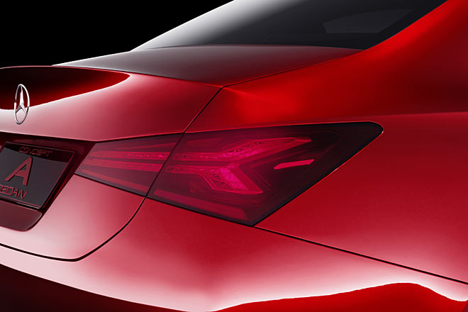 Das Lichtdesign erinnert an Audi. Insgesamt wirkt der Wagen angenehm »clean« und lngst nicht mehr so mutwillig berzeichnet wie aktuell