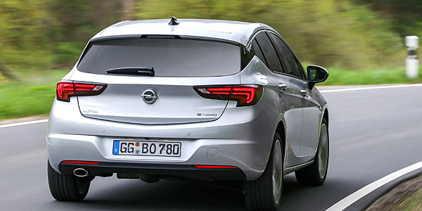 Opel Astra: Top-Diesel wird sauberer und teurer
