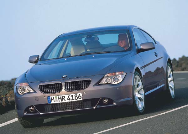 Premiere auf der IAA, Markteinfhrung zum Jahresende 2003 und mindestens 75.000 Euro teuer: BMW 645i