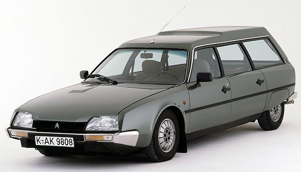 Die CX-Serie wurde von 1974 bis 1989 in über einer Million Exemplaren gebaut. Hier ein CX25D »Familiale« von 1984