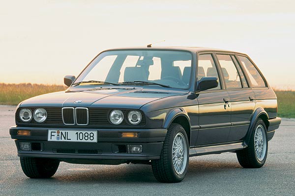 Der erste BMW-Kombi auf 3er-Basis, hier ein bereits modellgepflegtes Exemplar von 1988