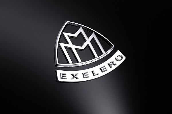 Ein Maybach wie kein anderer: Exelero-Schriftzug mit Maybach-Emblem