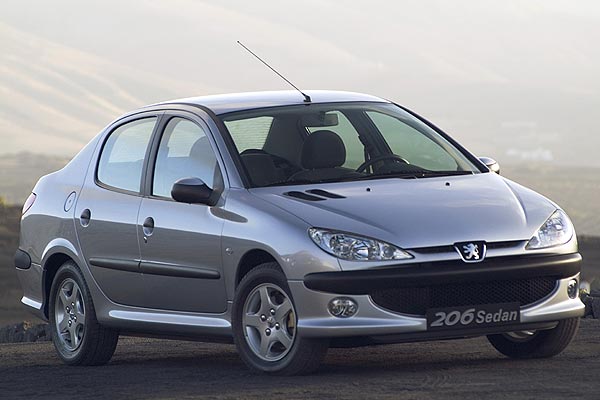 Premiere auf der IAA, Montage im Iran, kein Verkauf in Westeuropa: Peugeot 206 Sedan