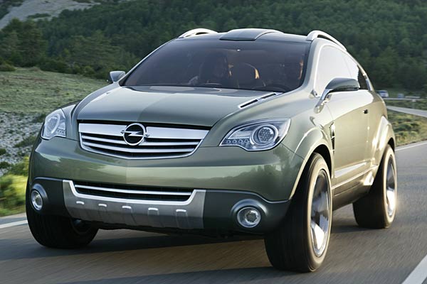 Als »sportliche Neuinterpretation des Themas SUV« sieht Opel den Antara GTC