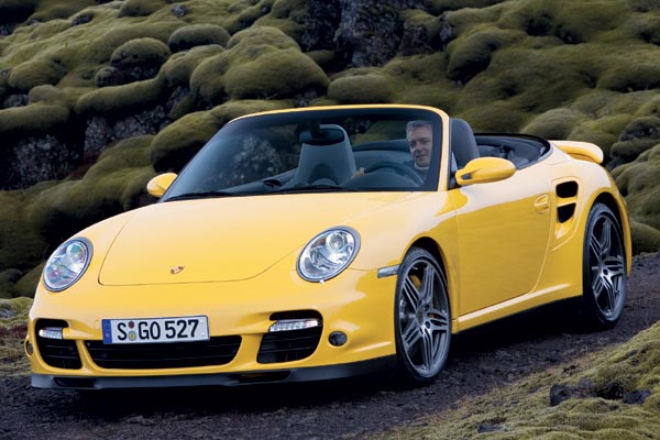 Gestatten, Porsche 911 Turbo Cabriolet. Das neue »Elfer«-Flaggschiff kommt im September 2007
