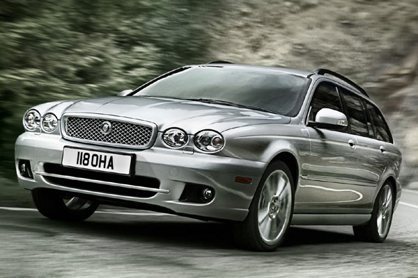 Im Oktober 2007 zeigt Jaguar den »Modelljahrgang 2009« des X-Type
