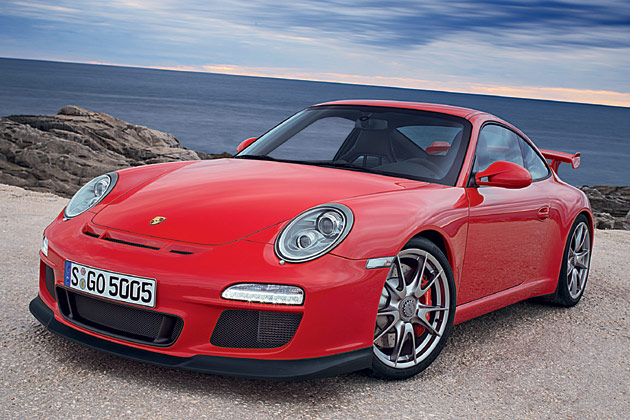 Drei Jahre nach dem Start des 911 GT3 zeigt Porsche die modellgepflegte Variante