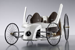 Mercedes F-CELL Roadster: Traditionsdesign trifft Zukunftsantrieb
