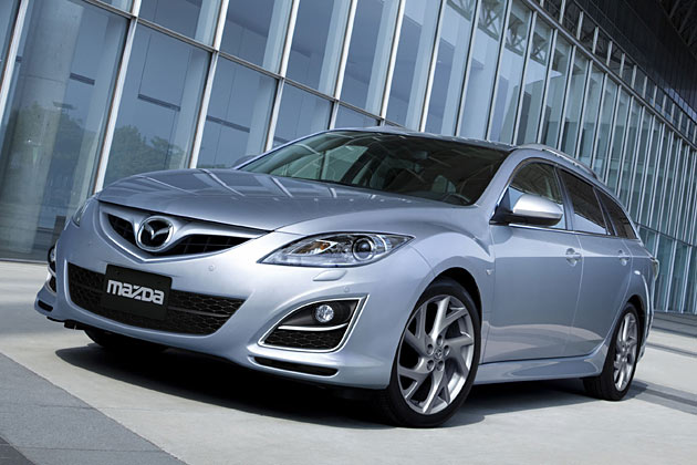 Premiere auf dem Genfer Salon 2010: Mazda frischt seine Mittelklasse-Baureihe auf