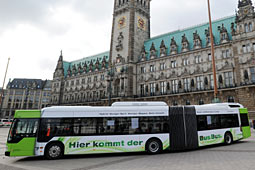 Hamburg testet Elektrobusse mit Range Extender