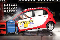 Crashtest: Elektroauto Mitsubishi i-MiEV ist sicher