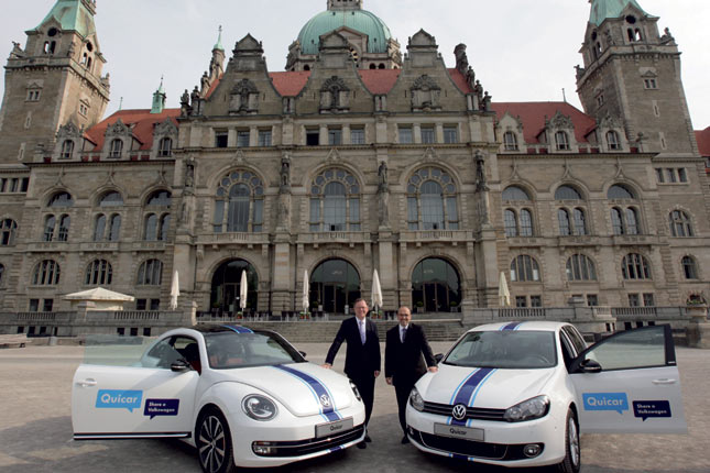 Volkswagen und die Stadt Hannover (im Bild das Neue Rathaus) haben eine Absichtserklärung zum Start eines Car-Sharing-Projekts geschlossen