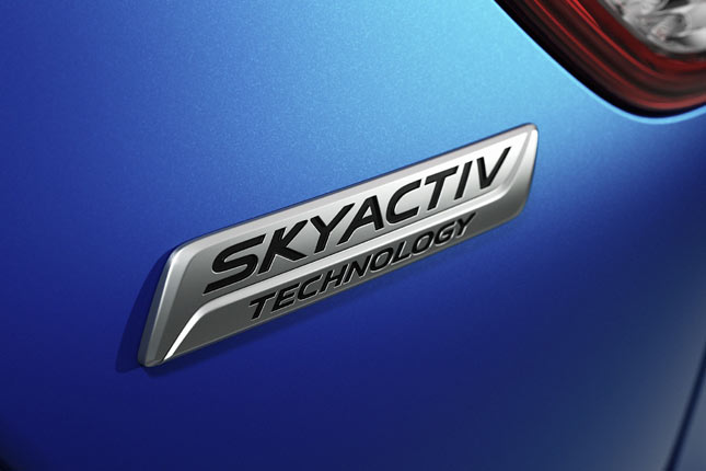 Mazda bndelt eine Vielzahl von Effizienzmanahmen unter dem Stichwort »Skyactiv«. Das effizienteste Modell mit Frontantrieb soll mit nur 4,5 Litern Normverbrauch auskommen – ein sehr guter Wert
