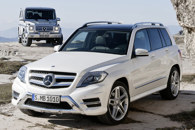 Mercedes hat auch das G-Modell abermals berarbeitet, wie das Foto zeigt. Auch der Klassiker bekommt jetzt eine LED-Girlande